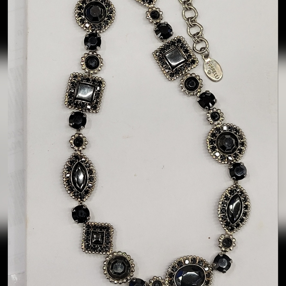 SORRELLI swarovski crystal black silver designer marked necklace
